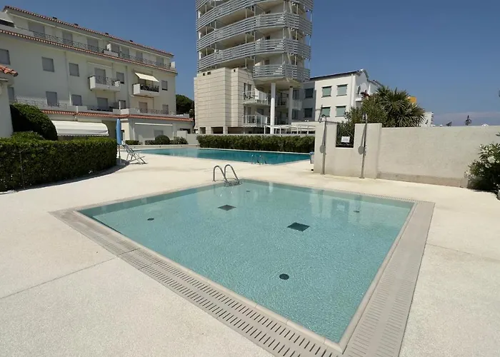 Magica Immobiliare - Bagni Miramare 6 リド・ディ・イエゾロ